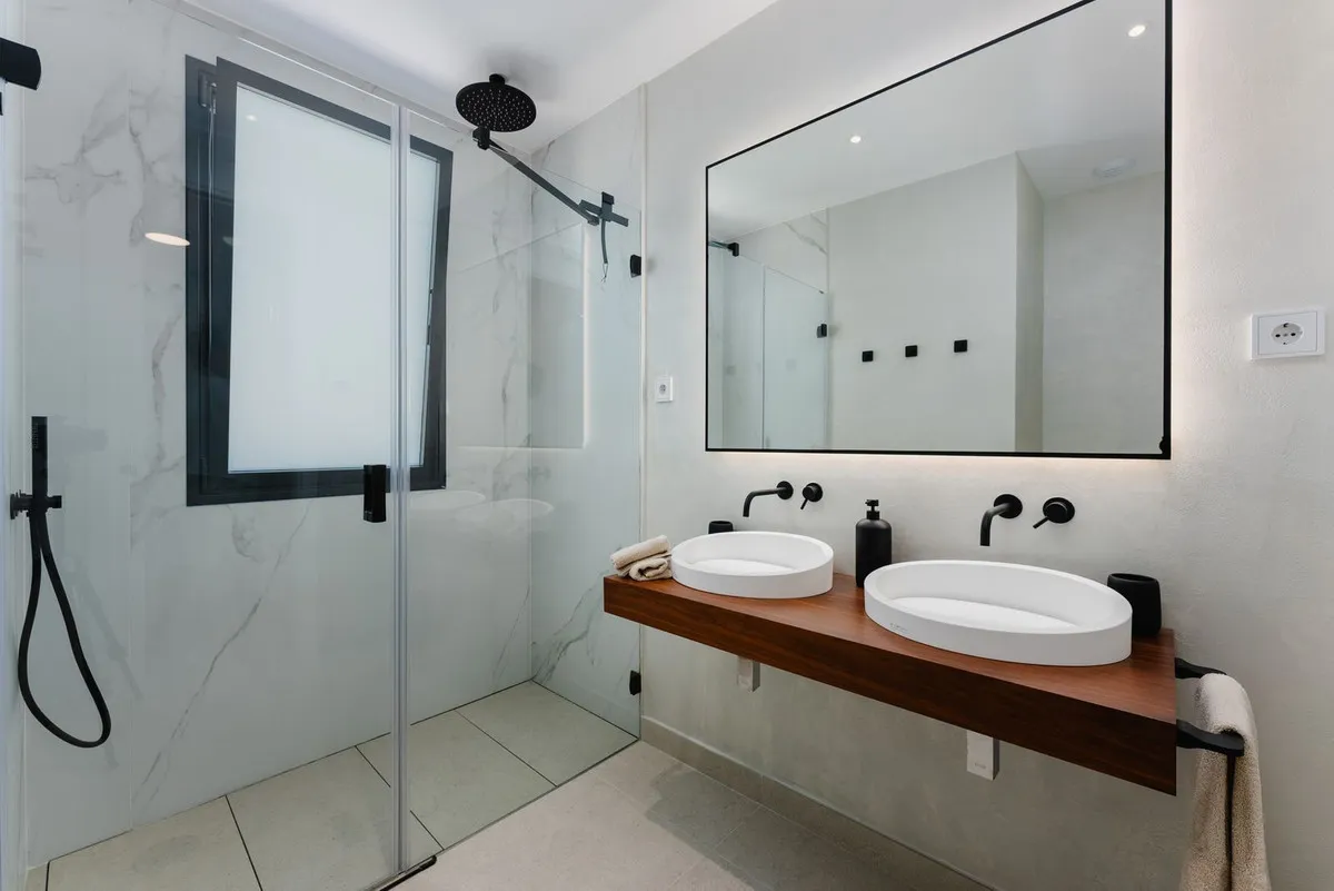 cd28f6a4-1c01-4165-972a-0e29260b5dc5