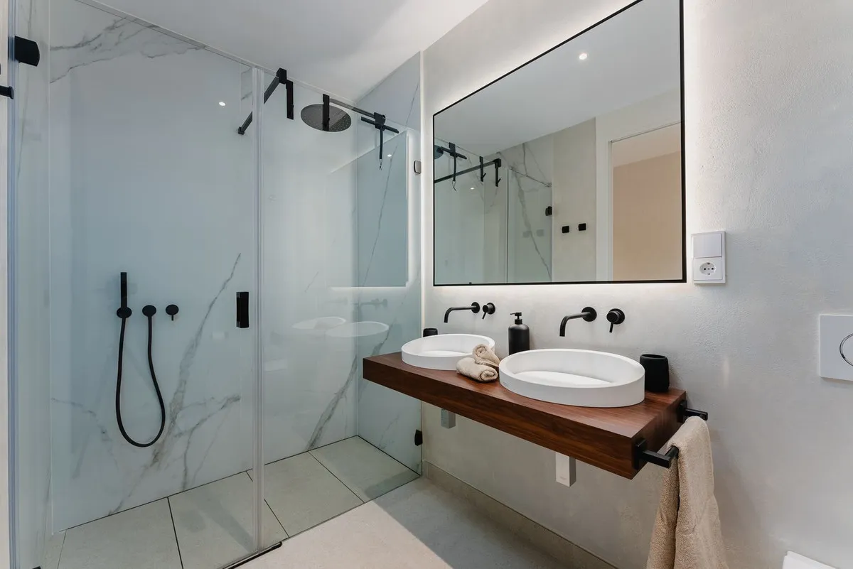 cdb6d78e-f76f-43a3-b499-a21cbd78c501