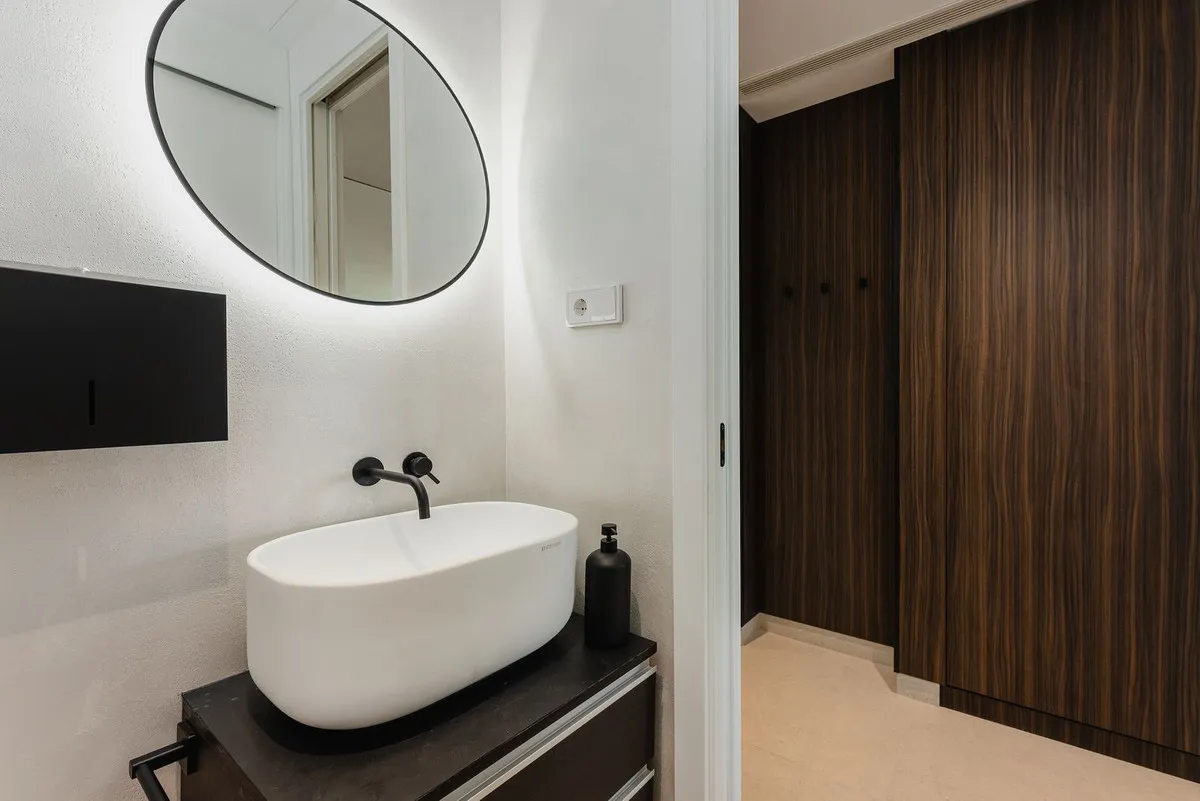 57bf9e02-2158-459c-98ac-1450c7f74ed1