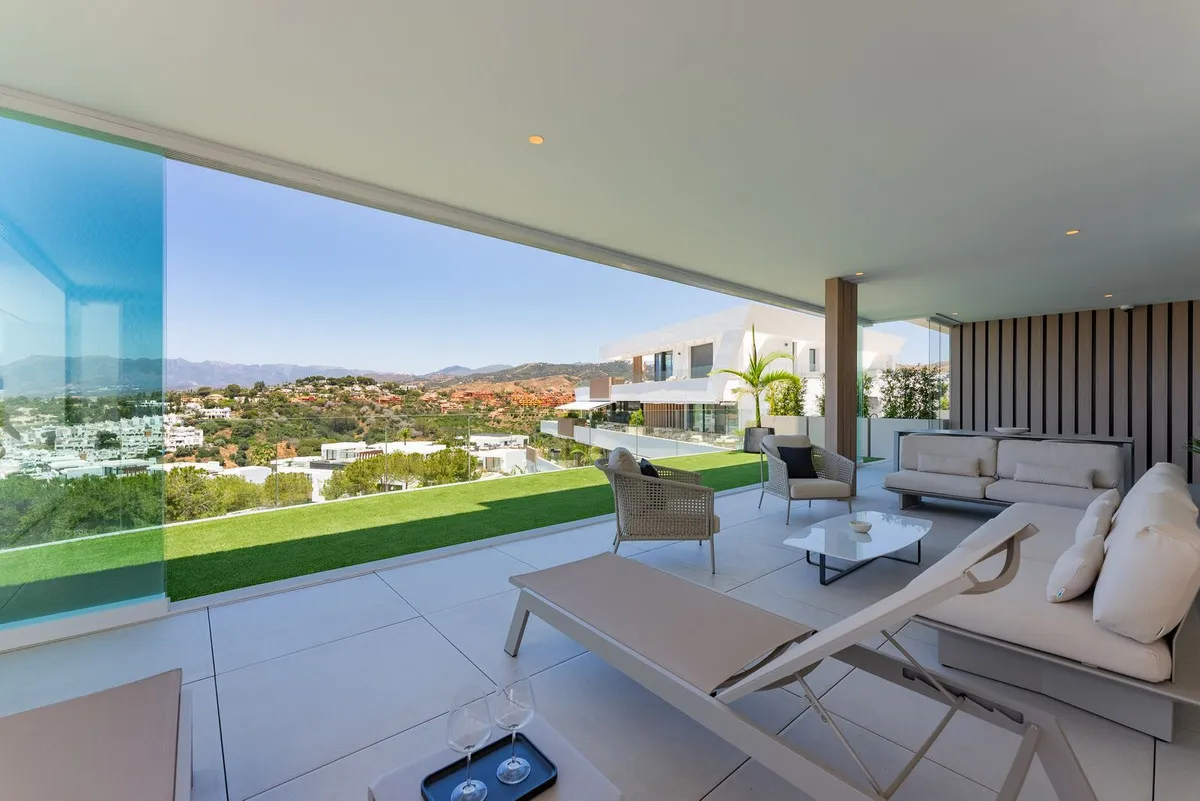 b9247055-1bb1-4694-92e8-43cebf4b24b7