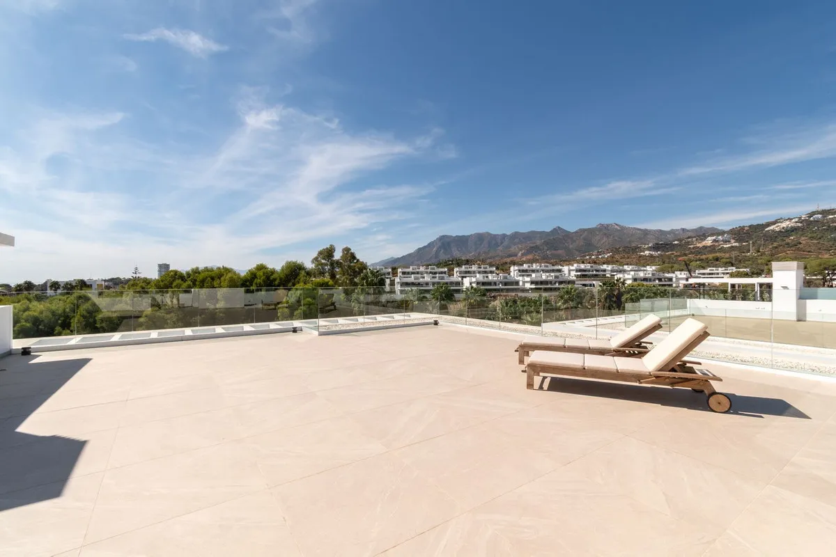 42f0ae24-95fb-49d2-a2b5-ef4e4b8ad7d3