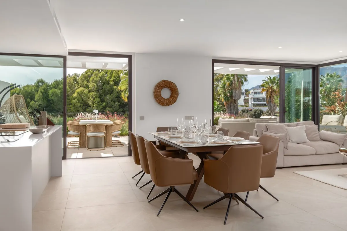 43e381df-fb3f-47d1-a145-17d361eb9dc6