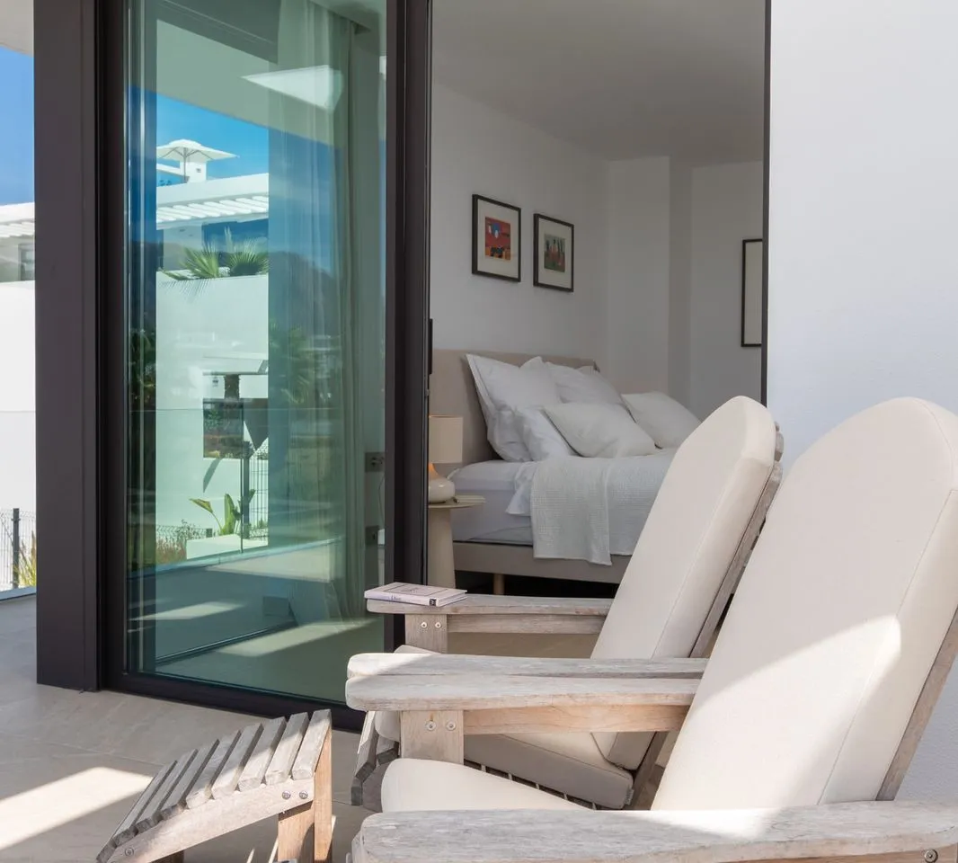 4cbda20f-dc1c-4878-821c-379052ea0445