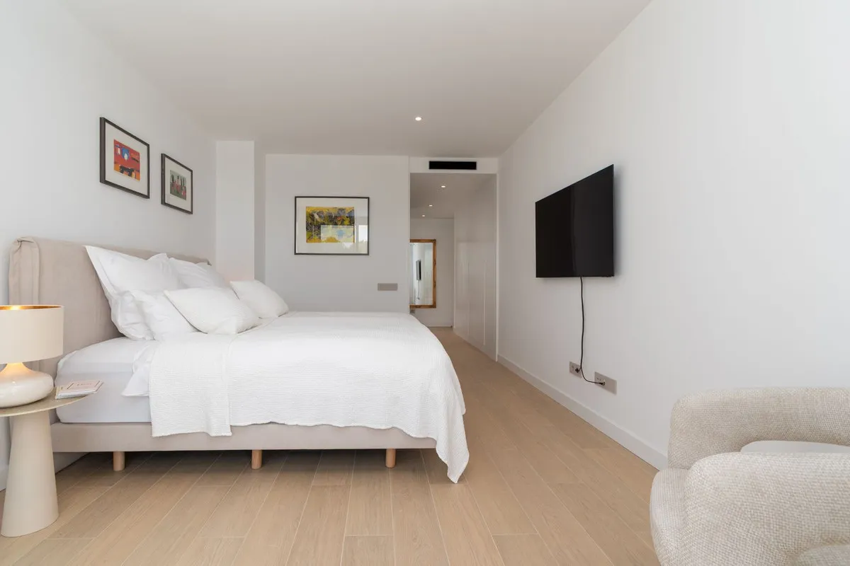 6b2df667-3bd5-4d13-b438-d32fb275778a