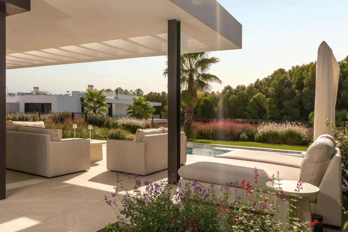 79c29f2b-c0a5-4bd3-a468-7cd995b8b249