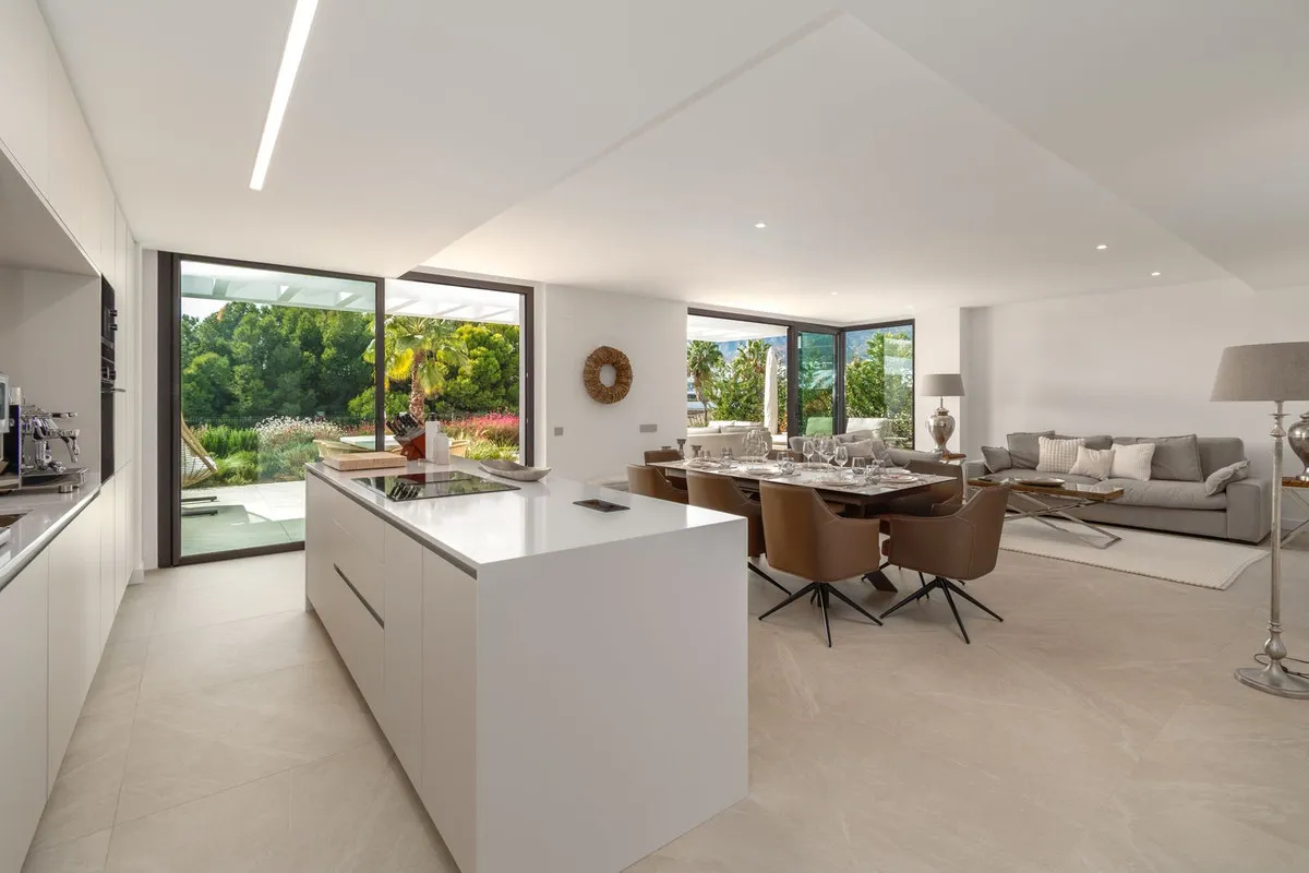 d702f700-1a5a-4044-8869-694cf45cd9c5