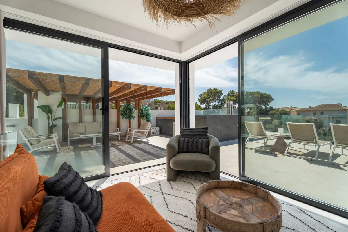 7615d6eb-181e-4f75-b1b9-bfb7a7e45446