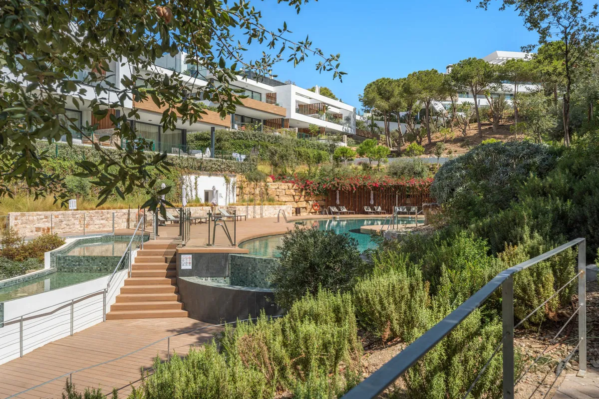 c58a5442-df01-4a90-9f43-b7cdacd593f8