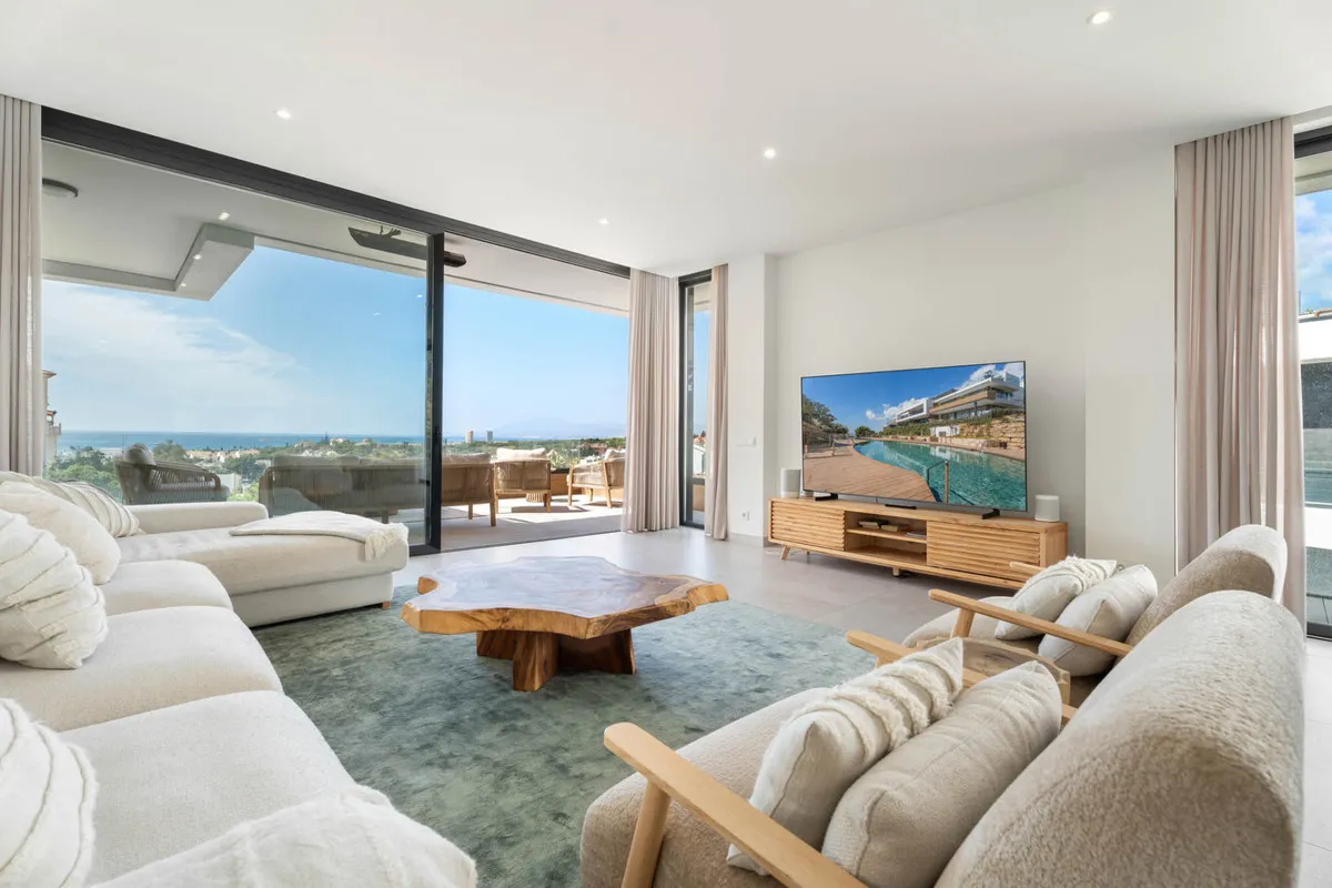 f8946277-6e56-46c1-82a3-d51653c8ce32