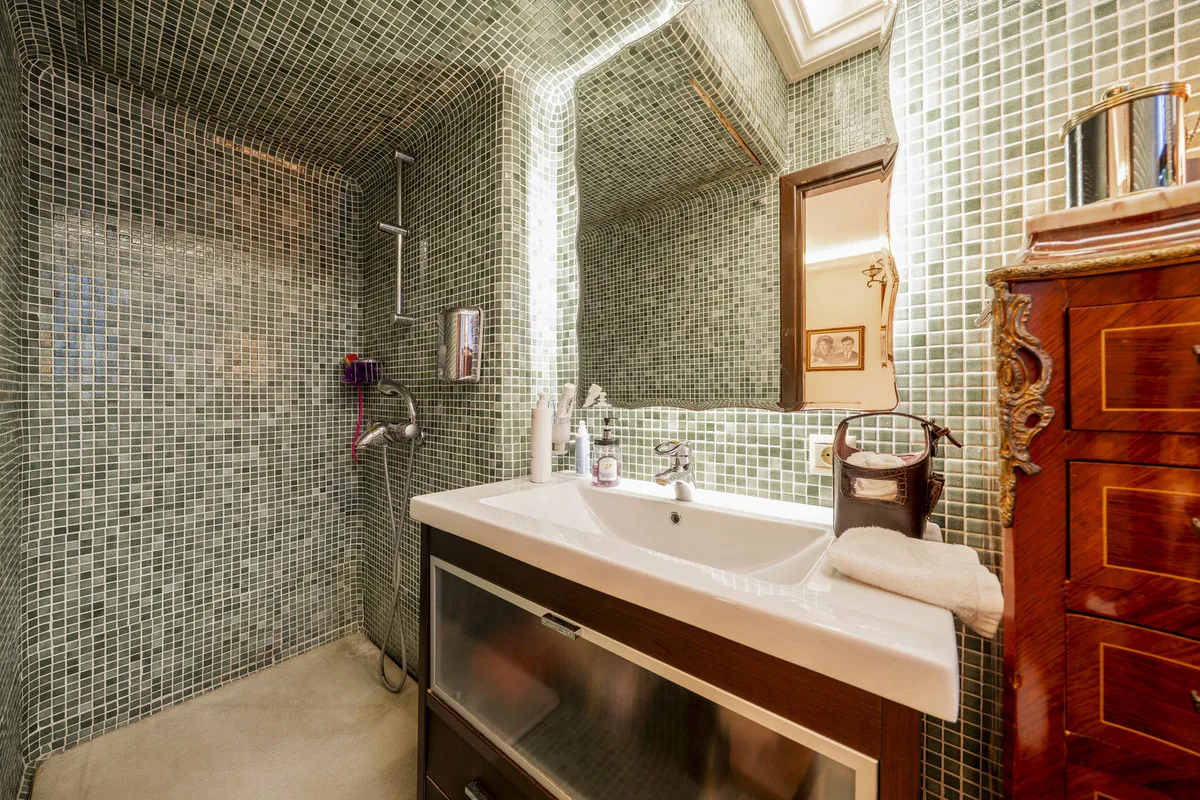 b0ee3cf8-1b1a-45bc-bfce-d7e7190ba019