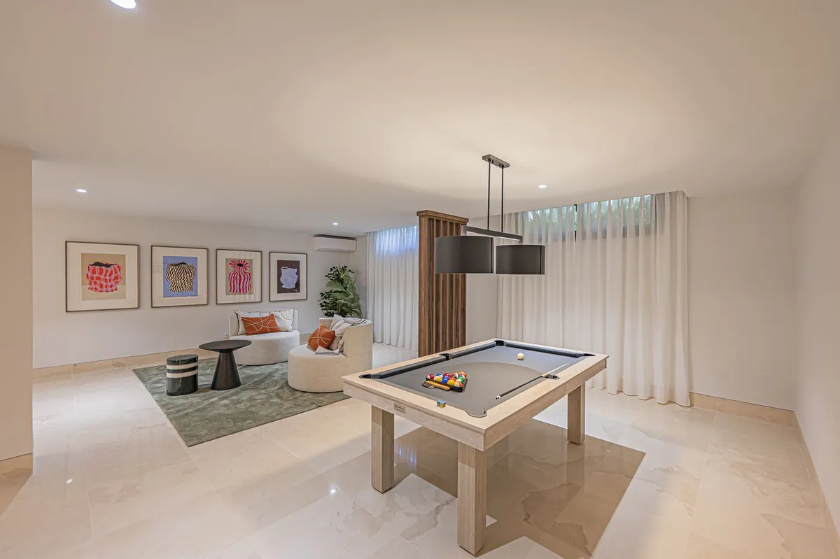 759f7c15-d27f-46df-b5bf-656a3faa8996