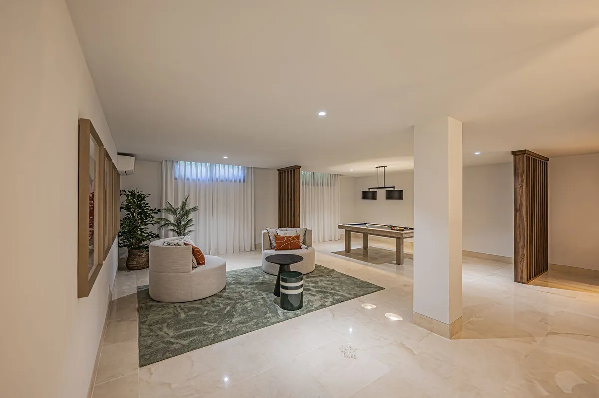 87b8ab72-1c5f-4d26-9d4a-26b6008f0108