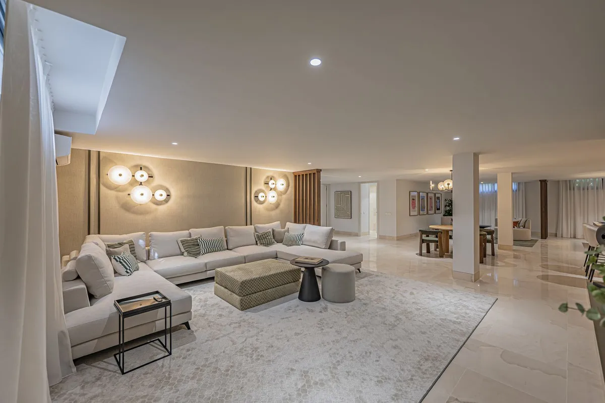 d60a7718-93f6-4ddd-a590-d31958acfa69