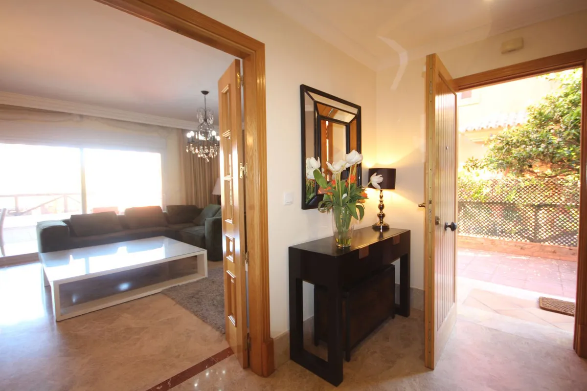 1aae4386-448f-49ff-88ec-879f90cd5f82