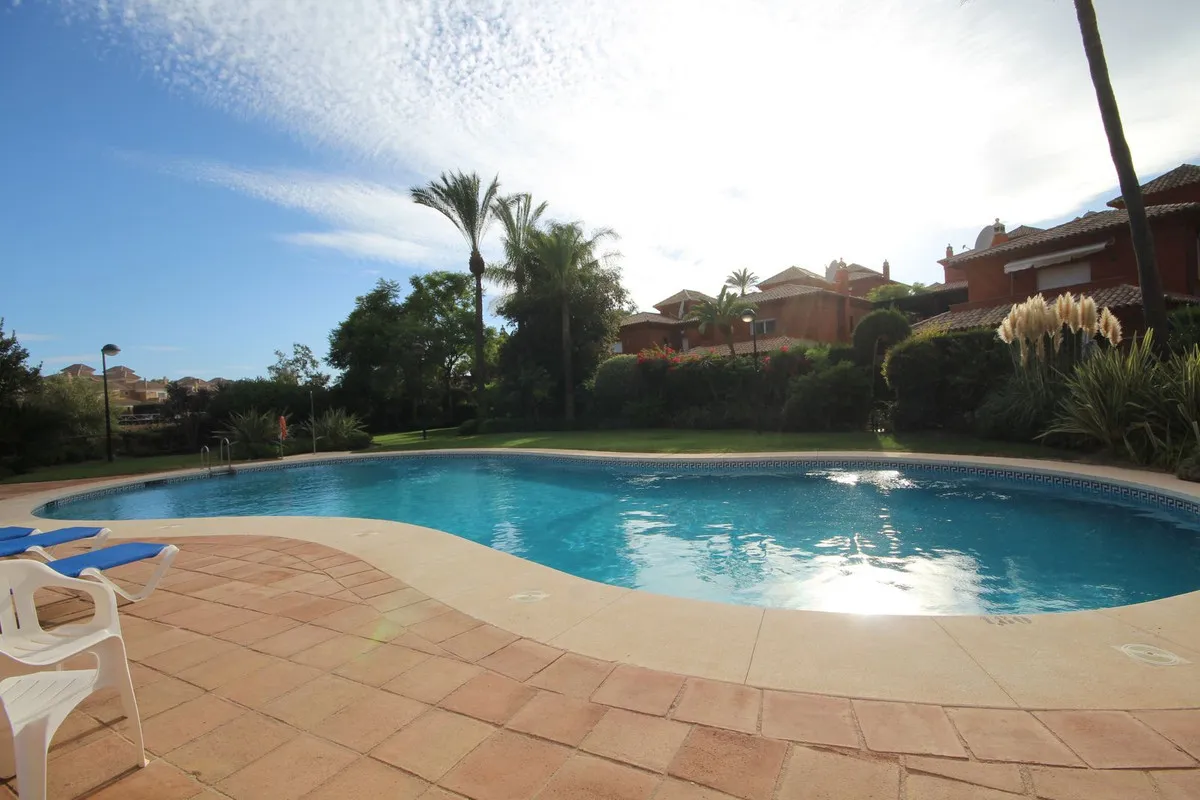 2e9caea3-2a58-4e23-8f51-58bd7f6f183f