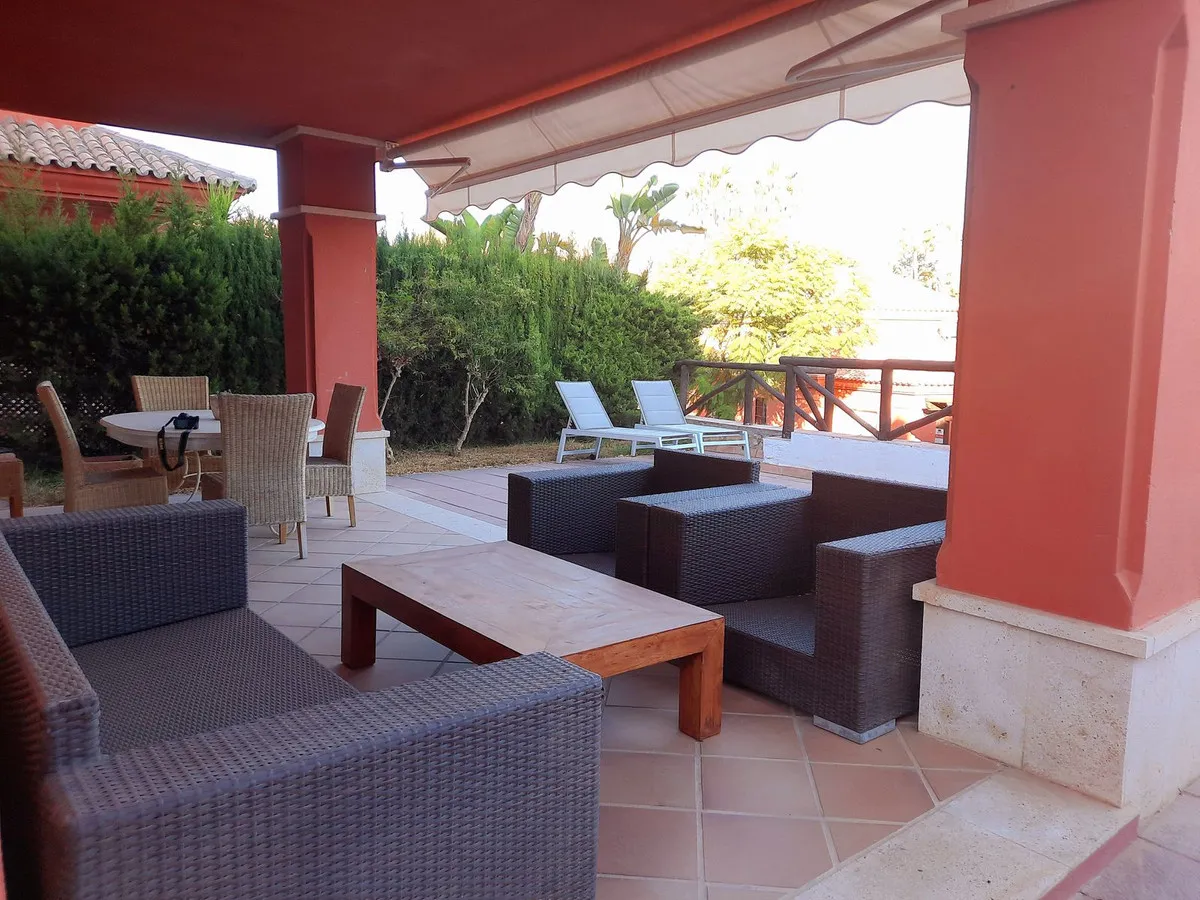 8b6af9a2-9c45-465b-9116-3ba9114b3b6c