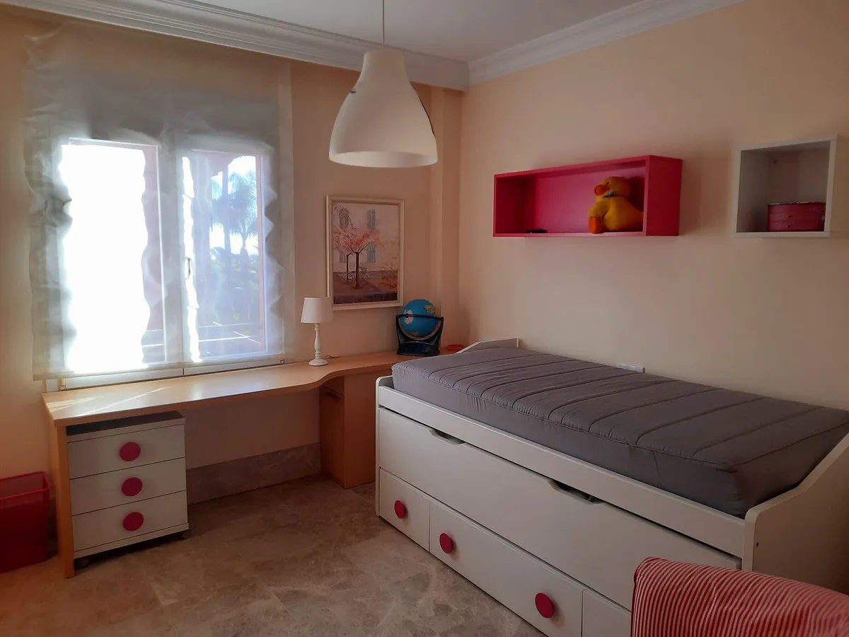 c672db13-8722-410b-bb5a-aaeba0c0d54d