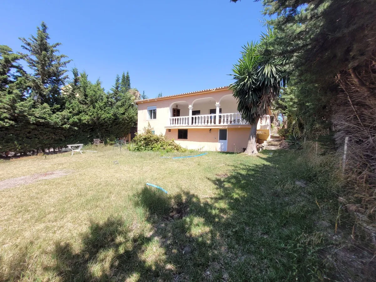 2cb9ead3-bf22-4947-9360-f78a6552f060