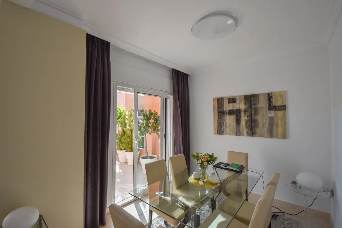 72712852-f527-42f5-844e-0fdda6cb8cdf