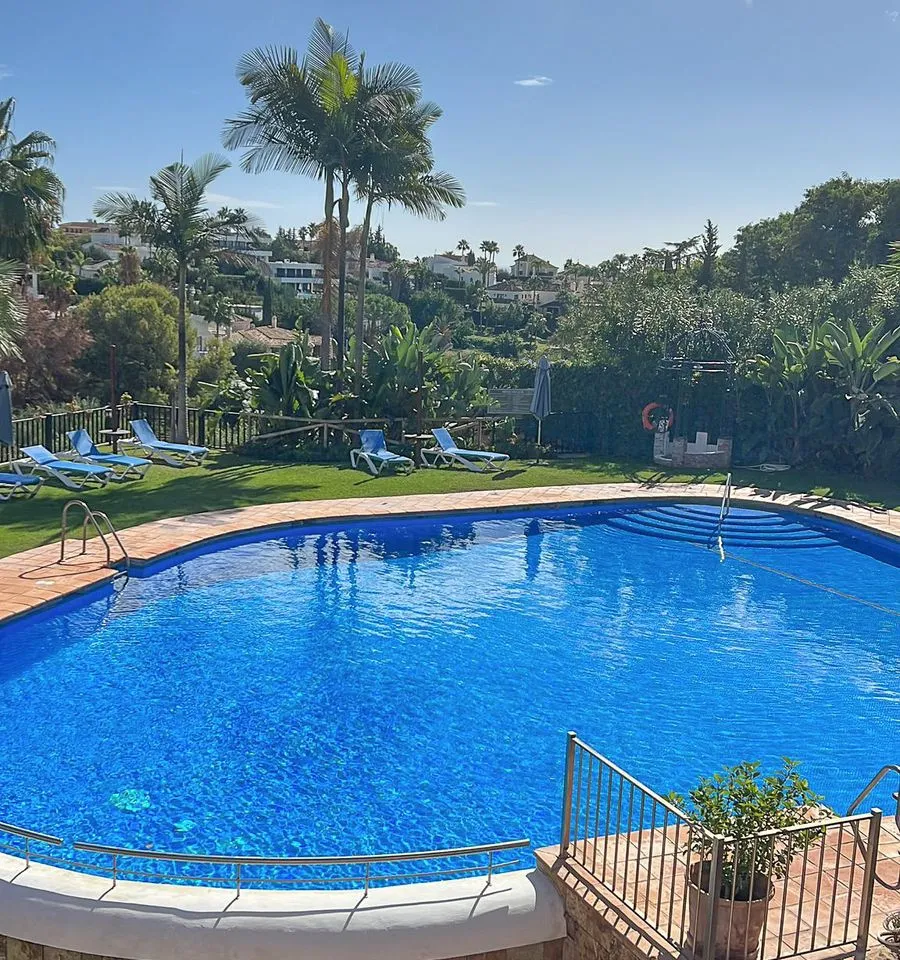 fedfd868-7f0a-4773-9f7c-47cc22fd4e26