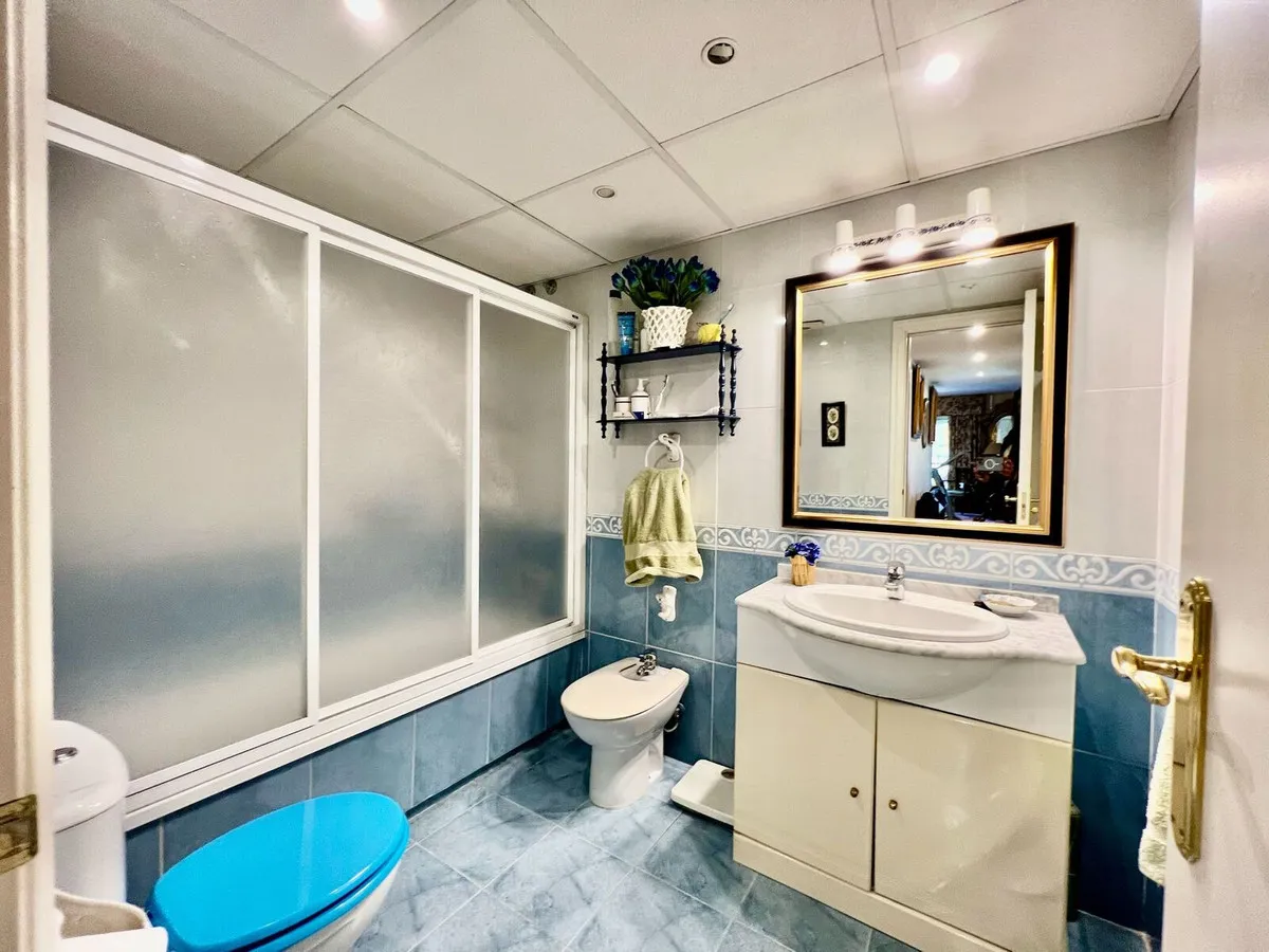 e24b652c-466f-4404-a2b7-74d08f29d5ee