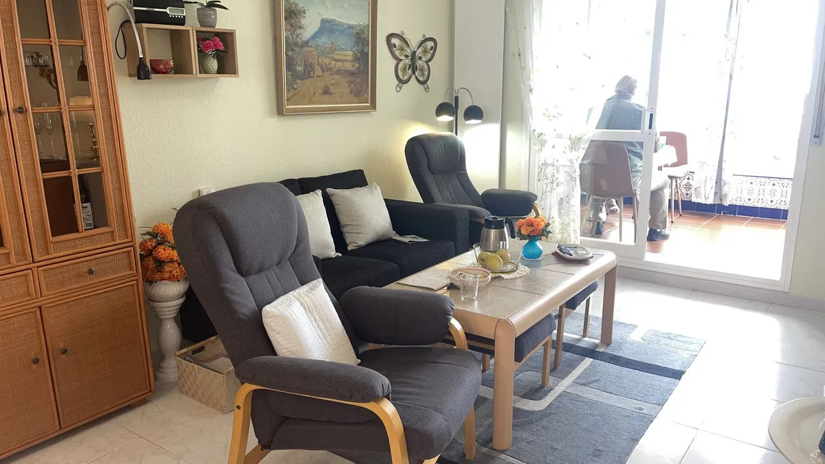 ea149787-66d9-414c-bbd4-552ecaa2e326