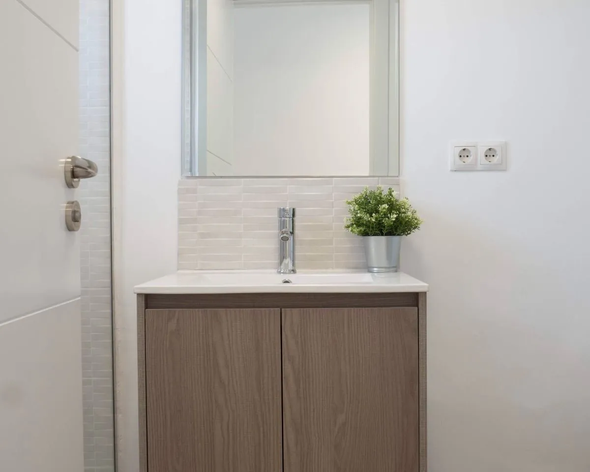 11a5fdbf-0e48-4d3a-8248-ca4fda0912aa