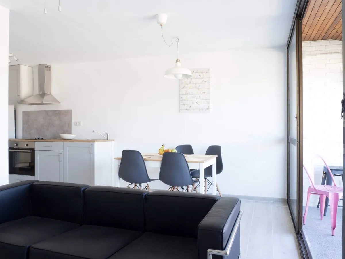 2a1b6be7-40c0-42e9-885b-5099266aa3be