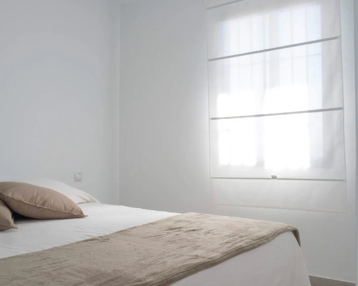 546c653f-c794-4a01-8278-18541a26ad2d