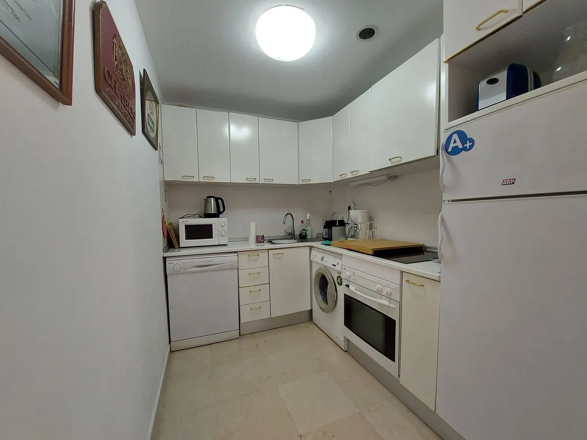 1c5dba6f-2525-4600-bf1a-f28d4311b386