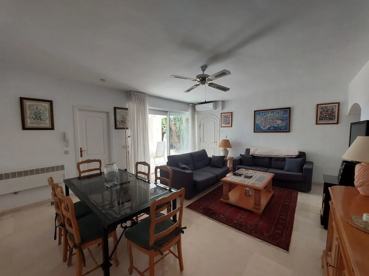 a2a6669d-fcec-40b1-bad5-9c11eaef01d6