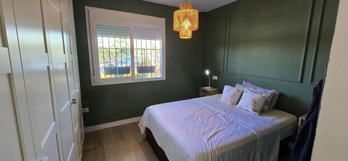 a435342f-f7c5-4454-83c5-0e81f6aafd04