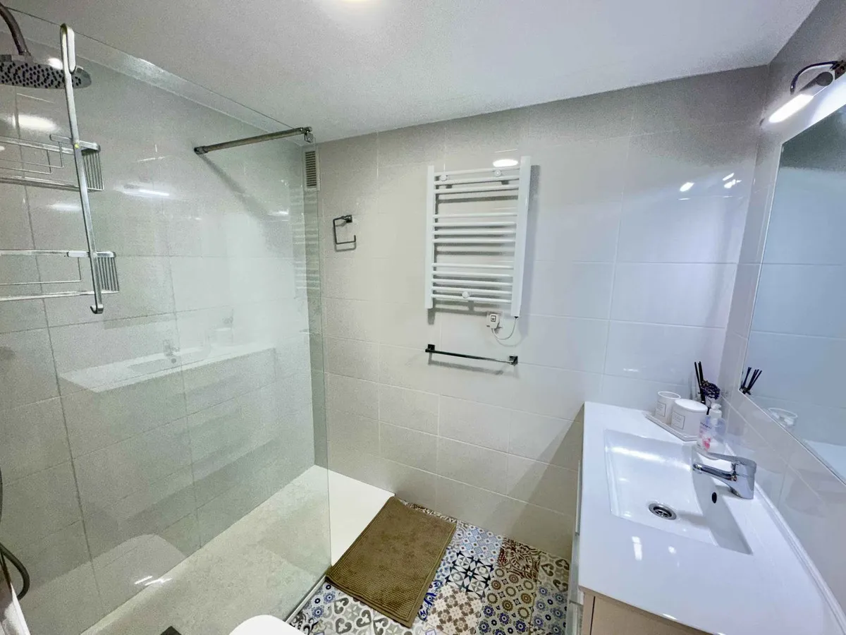 95ca0768-dd73-40d5-8946-4dea2f73bf45