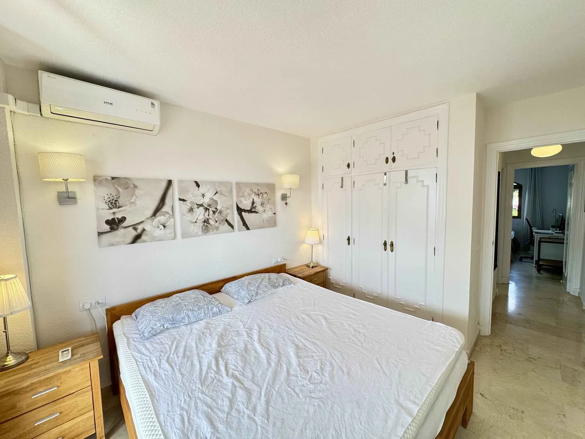 b85c0c25-51ac-4b88-be66-8cd9b463e0c4