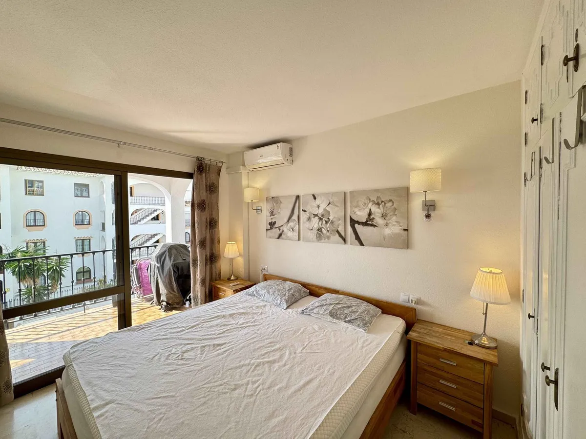 f0f0e616-9704-4530-99fd-6d20850911a7