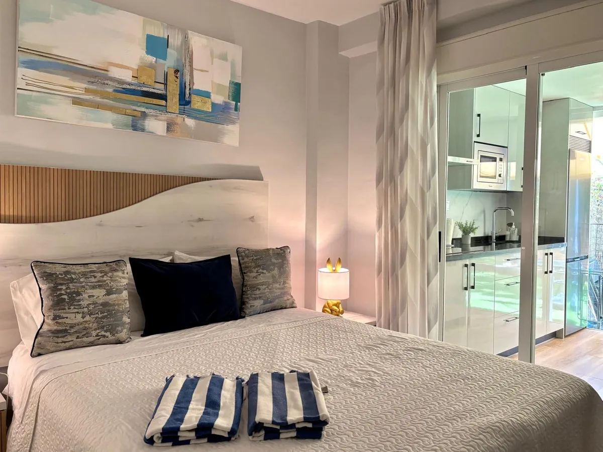 440af930-d91d-4c59-8f9a-8f5682b1308b