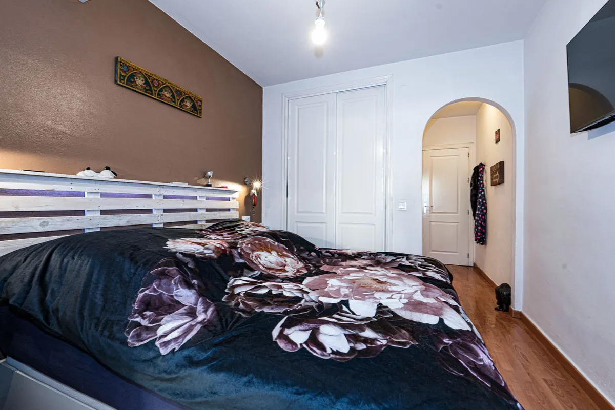 42fae6d7-e6fe-430c-93d5-ece7e5ebd675