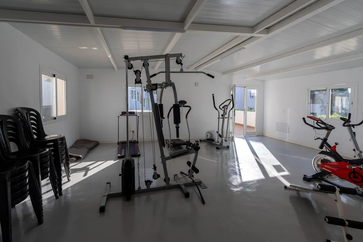 8b9c603b-09dc-4fea-b085-3e9912fe6cfe