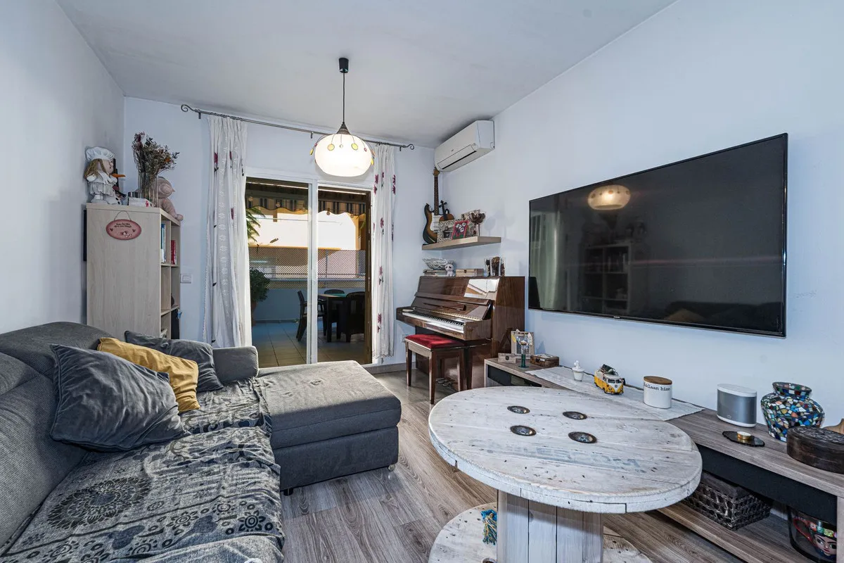 bf21b9de-e730-4125-9c90-36ea2d47bdac