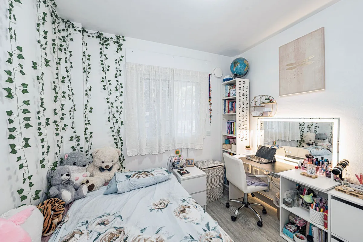 ff142ee6-31de-4519-b618-b1fdfeaf316b