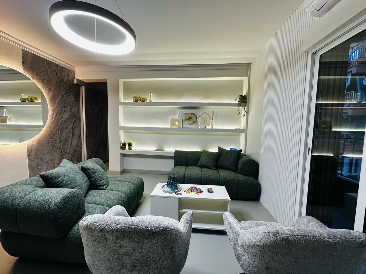 0922f9b7-5a0f-4ee3-8a04-c46fdde2b5f9