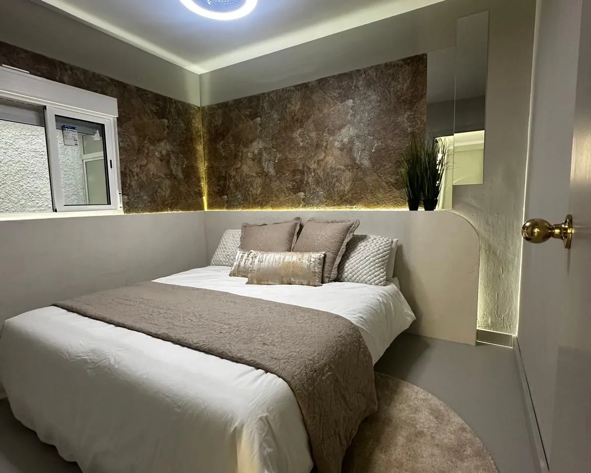 6dace68a-b051-499d-adca-177277b0657a