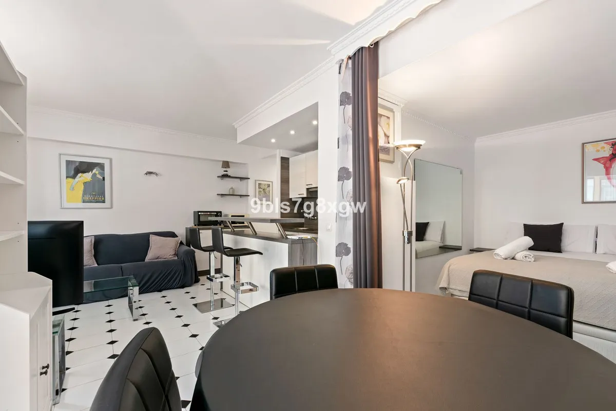 2cfcb2ce-4f91-413e-aa38-3d5ec54c15c0