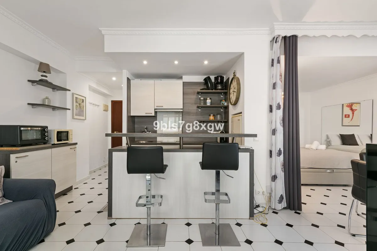 35463974-9812-4b02-813d-0ec5f521a7b3