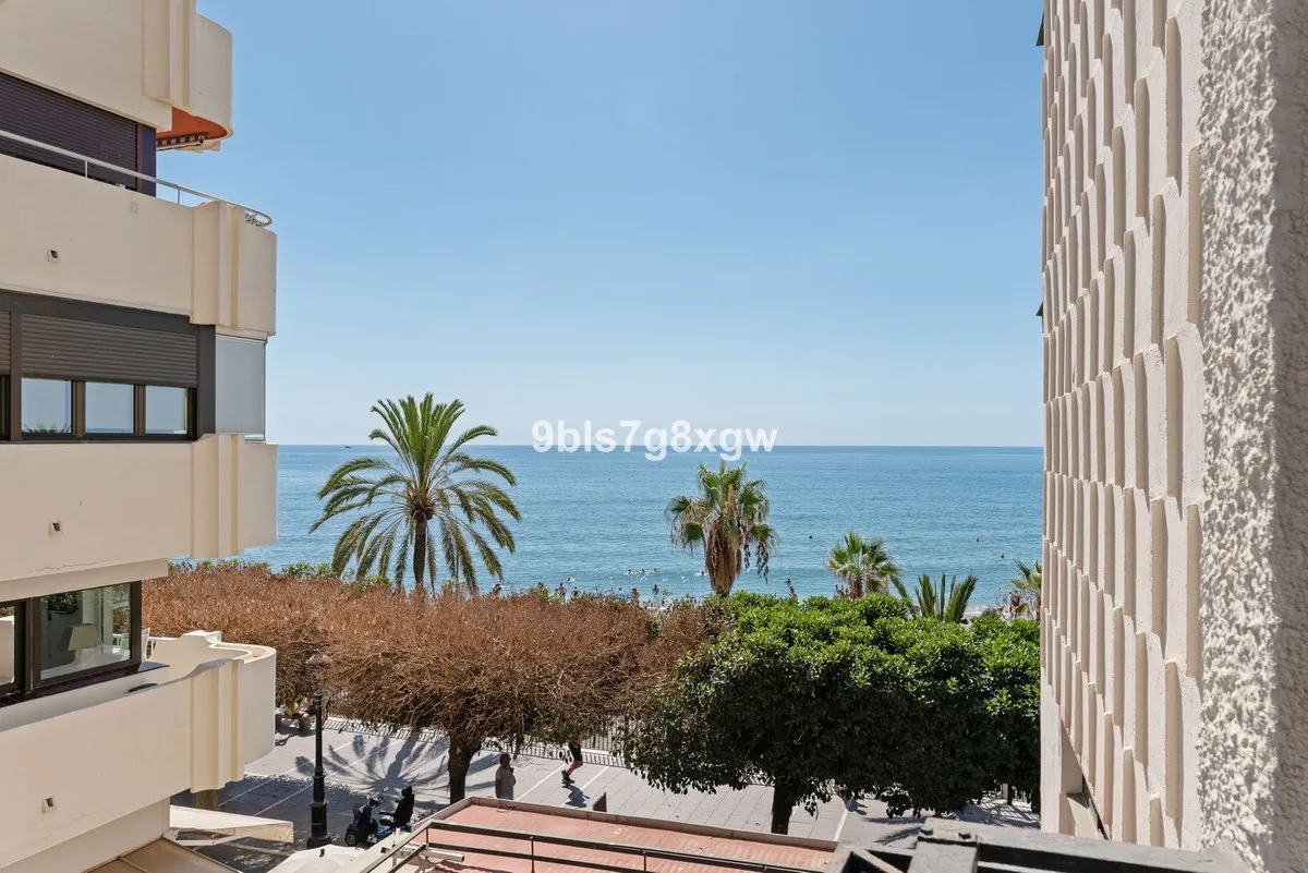 6b24ae87-d577-437f-9d10-1ad6e61891c5