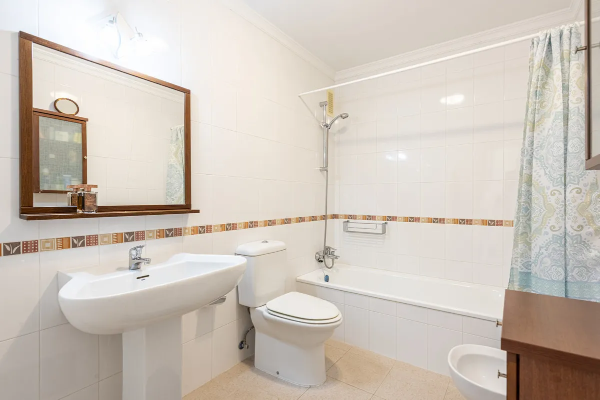 ab6f5bc6-2735-4ccf-ab86-931bf376e9f8