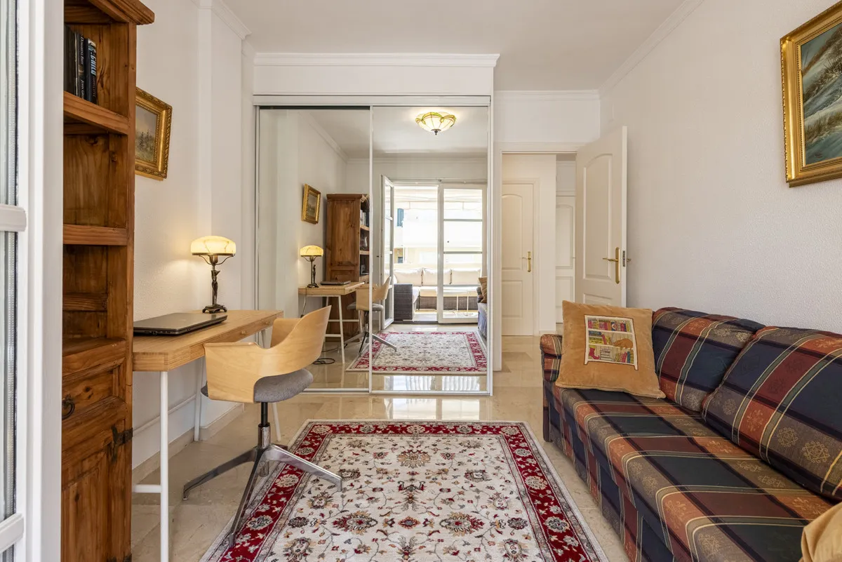 c5e7a90a-0a60-42d2-a24a-de28da42895b