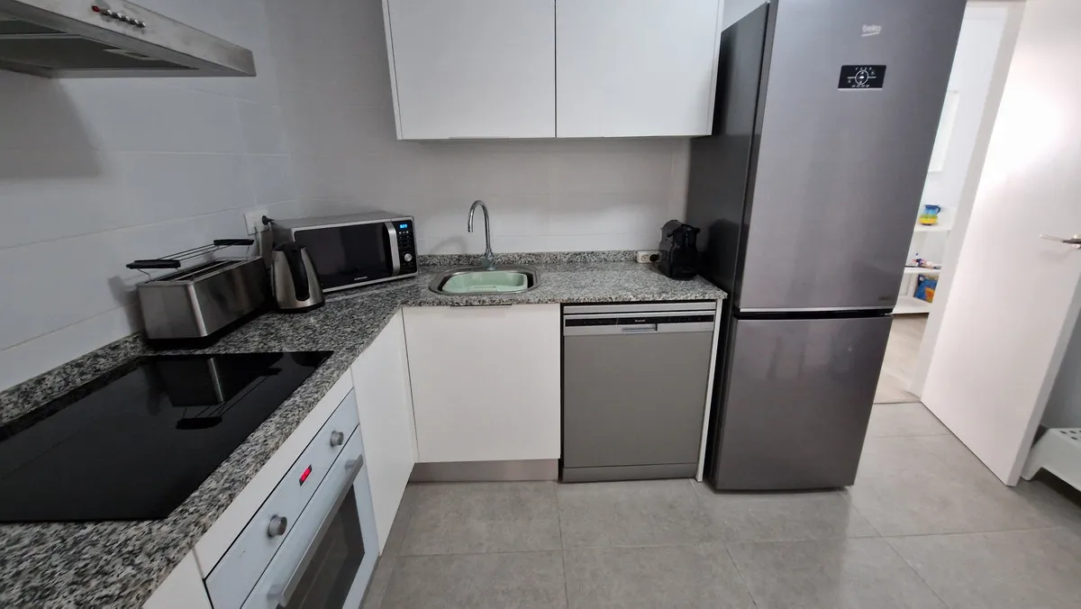 cd65f9d0-0651-44c1-8cba-8ec4e0a412e6