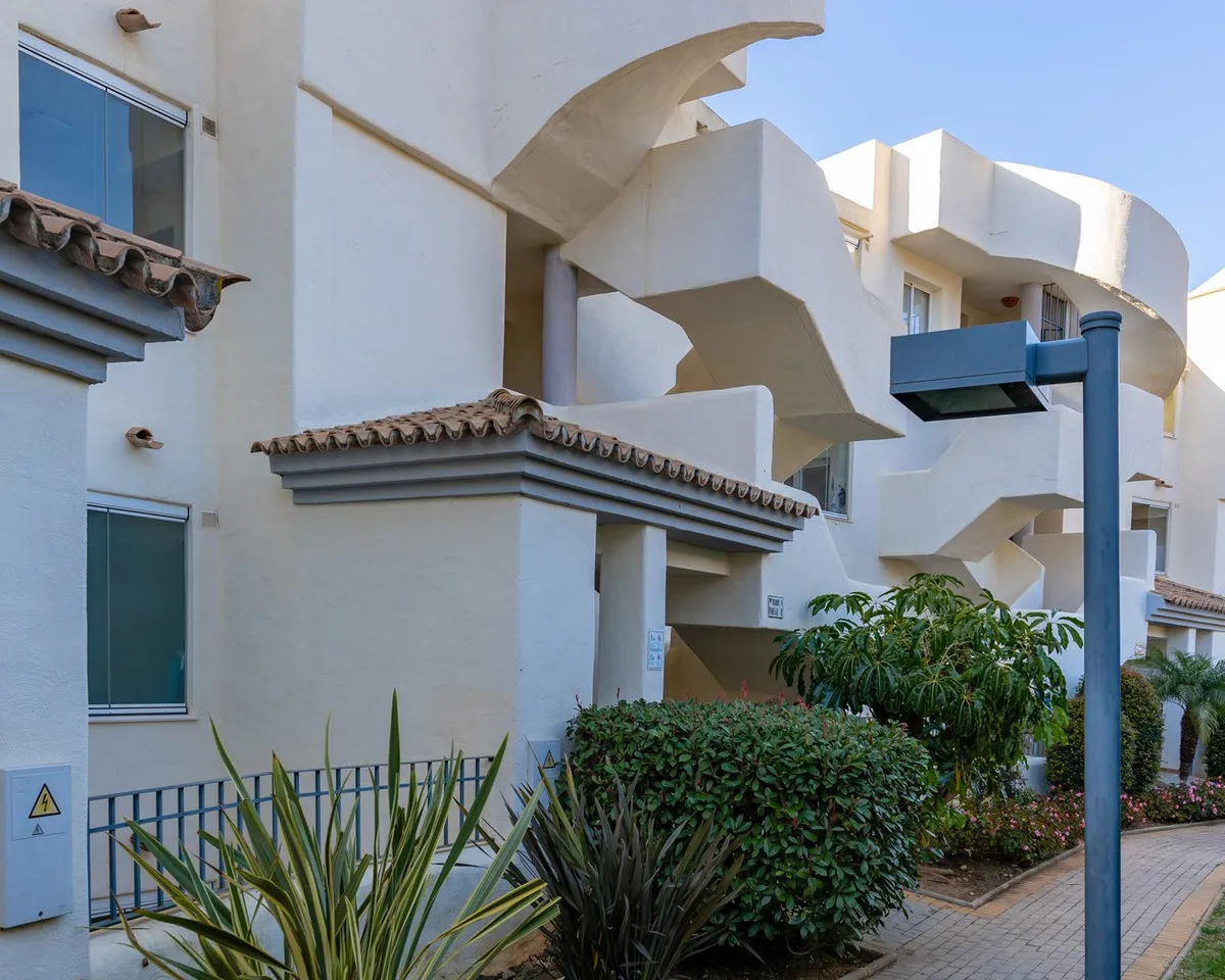 cf2a3c69-7316-4142-9f92-2b2ccd668cbc