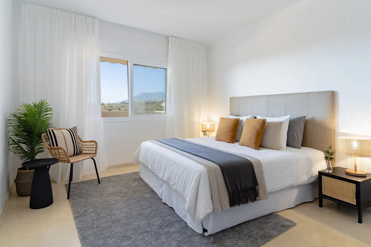 ee43643d-1eb9-4d95-a183-efb9c3263ca7